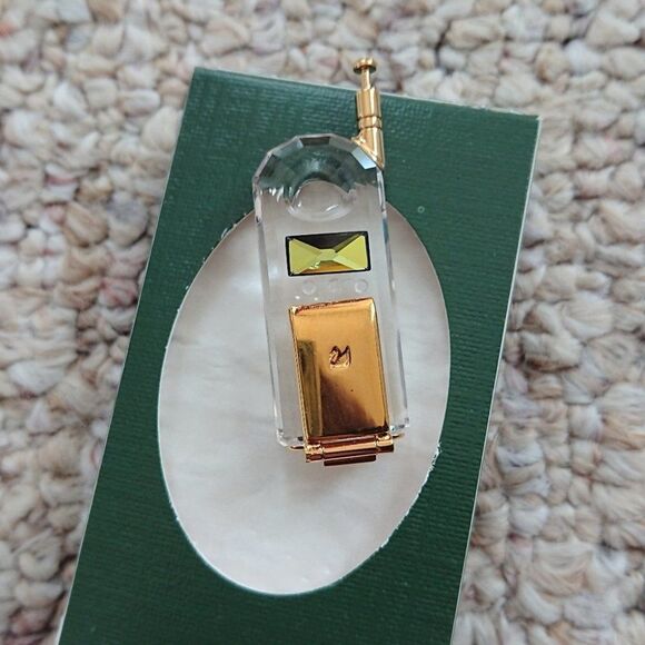 Swarovski Crystal collectors item - Miniature Figurine of a Flip cell phone - Picture 3 of 6